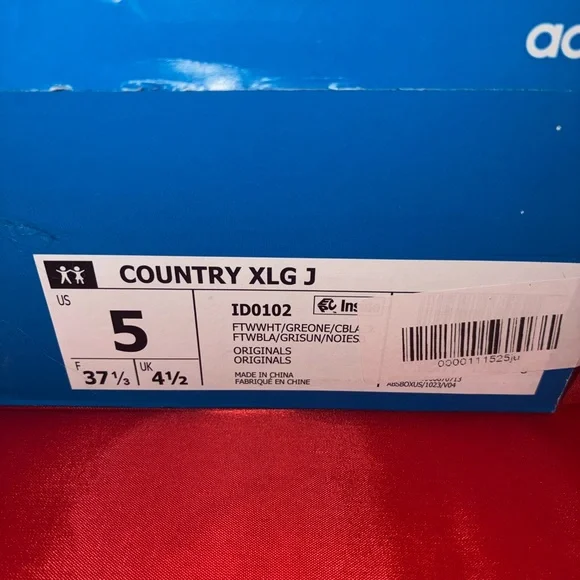 Adidas Men’s White/Black Retro Sneakers - Picture 3 of 3